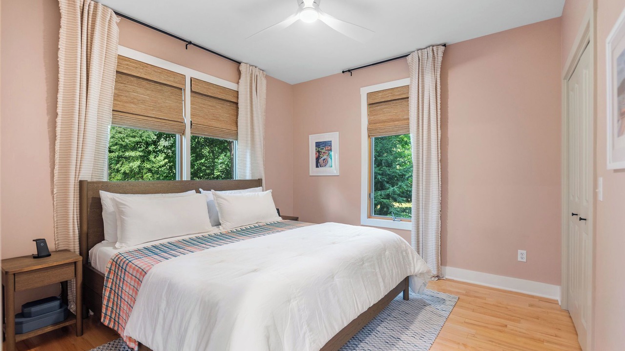 Photo of Bedroom in Harbert