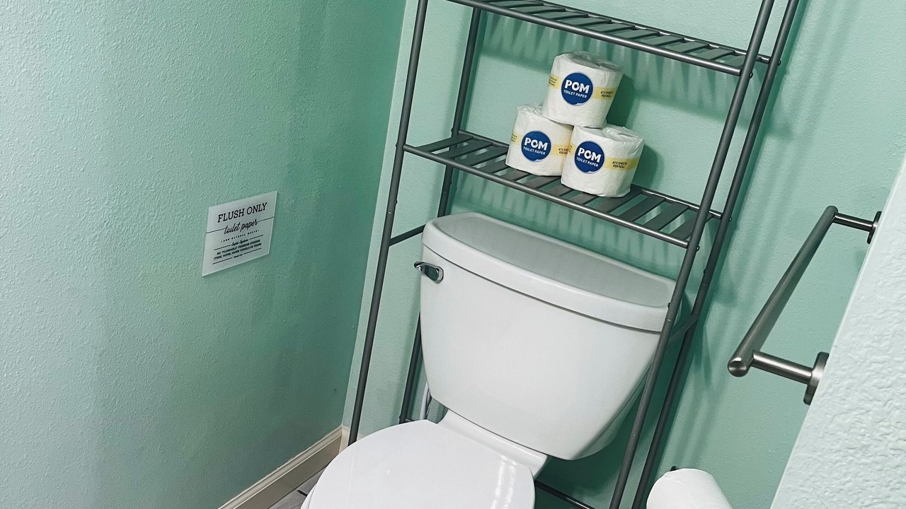Photo of Bathroom in Dauphin Island