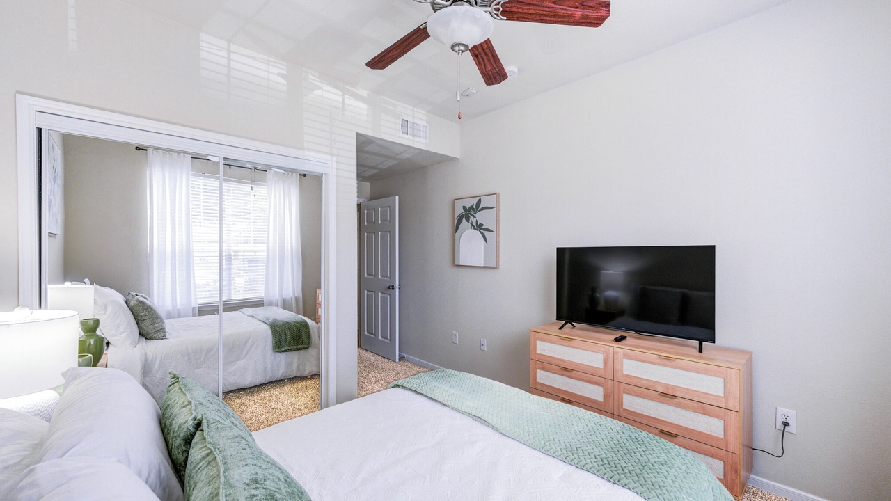 Photo of Bedroom in Alden Bridge