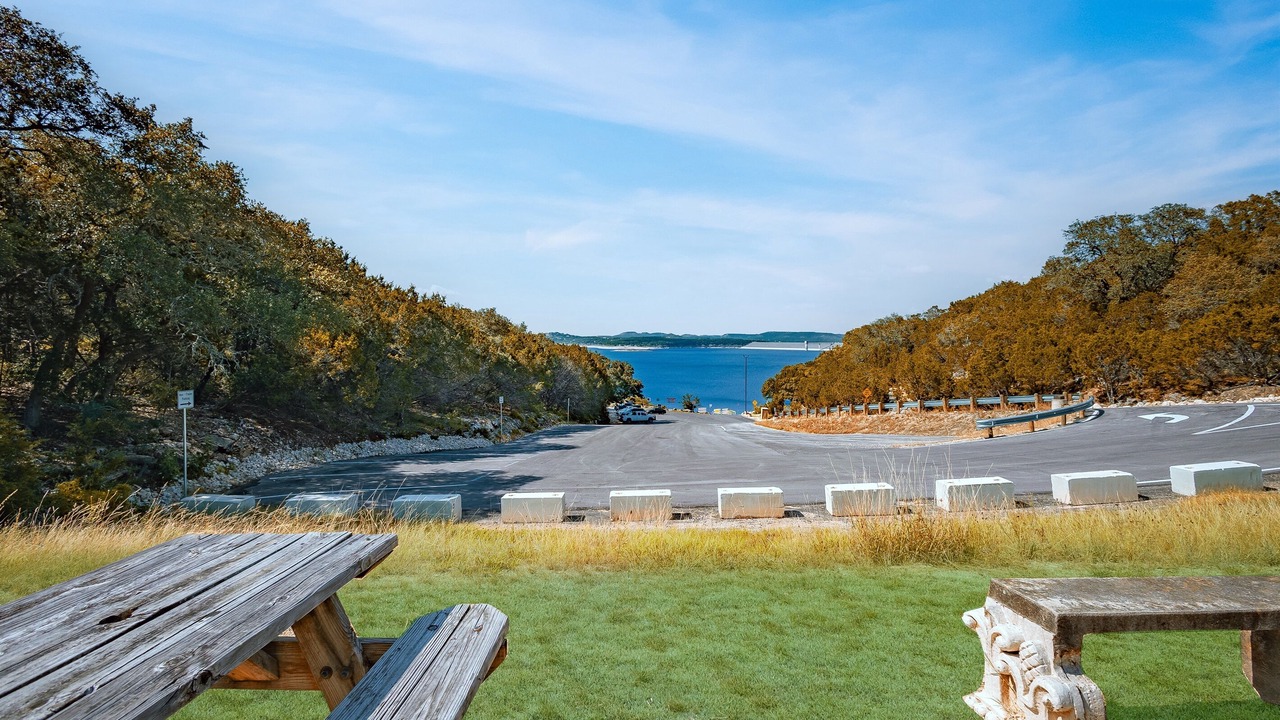 Photo of Outdoor in Canyon Lake