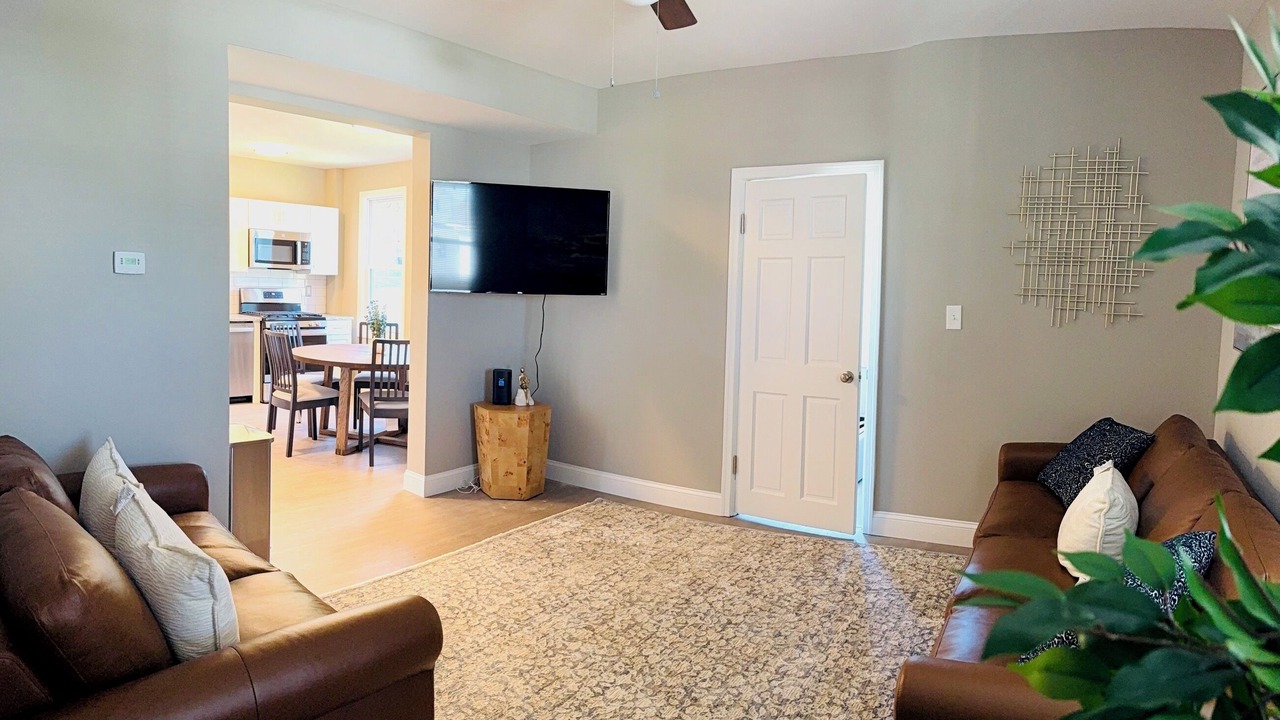 Photo of Livingroom in Parkville