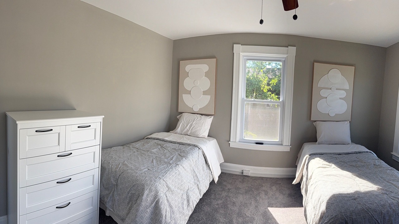 Photo of Bedroom in Parkville