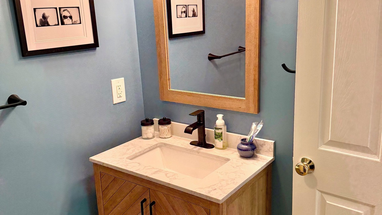 Photo of Bathroom in Drake
