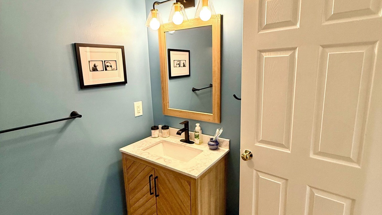 Photo of Bathroom in Drake