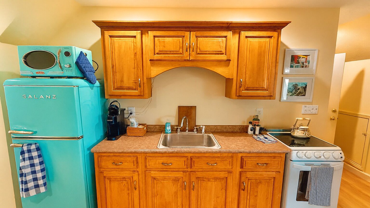 Photo of Kitchen in Drake