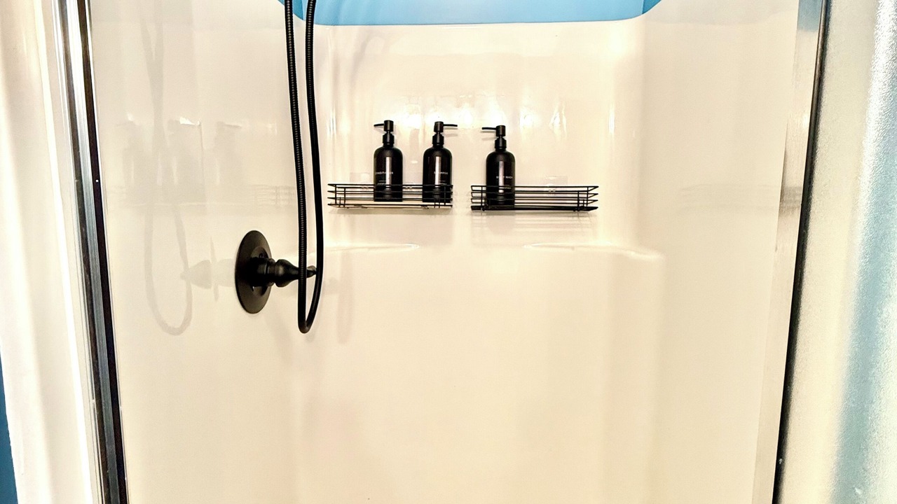 Photo of Bathroom in Drake
