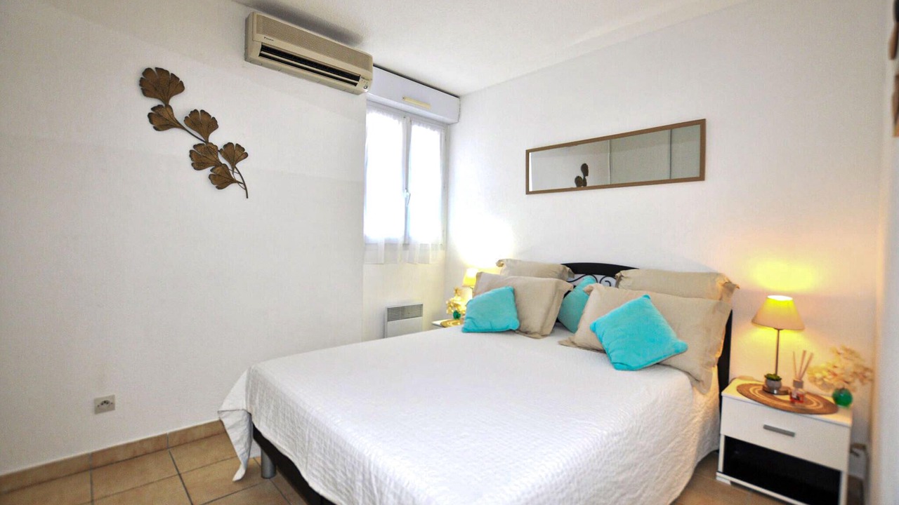 Photo of Others in Les Hauts de Canet