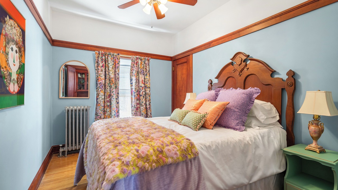 Photo of Bedroom in Uptown
