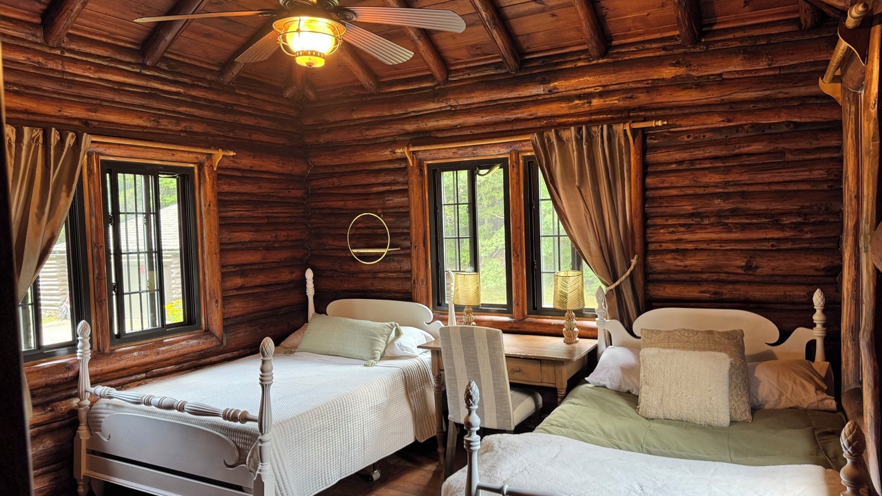 Photo of Bedroom in Lake George