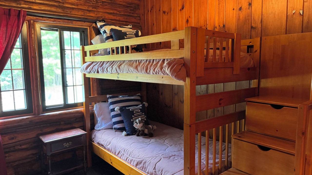 Photo of Bedroom in Lake George
