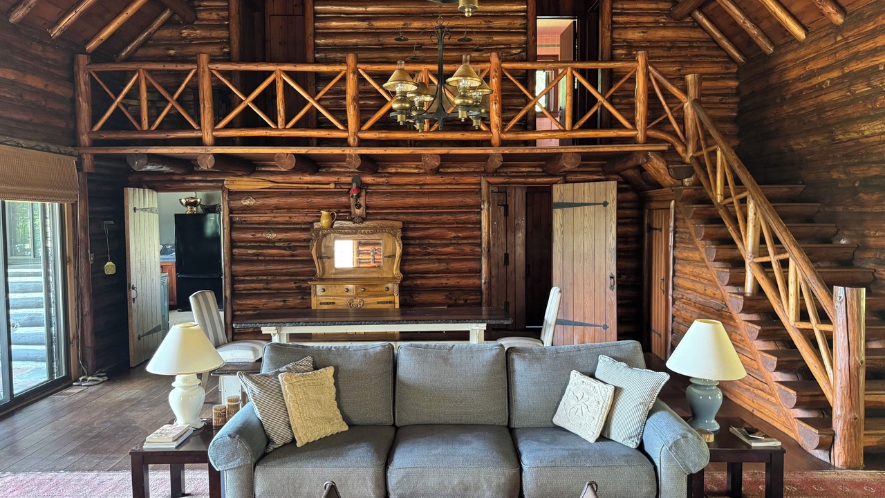 Photo of Livingroom in Lake George