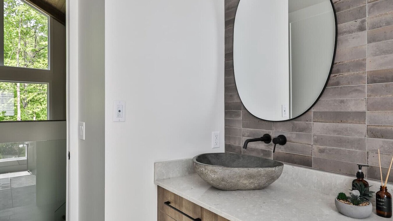Photo of Bathroom in Saint-Faustin-Lac-Carre