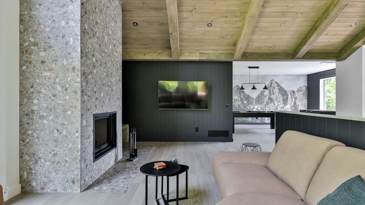 Photo of Livingroom in Saint-Faustin-Lac-Carre