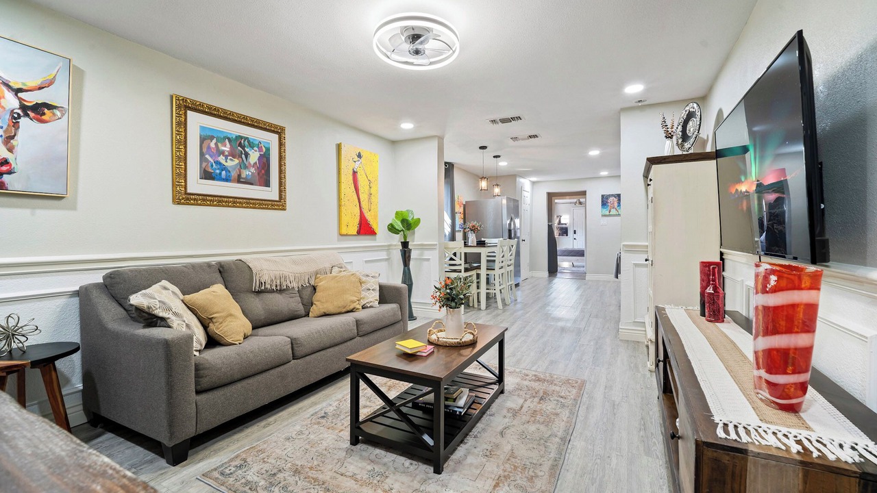 Photo of Livingroom in Fort Worth