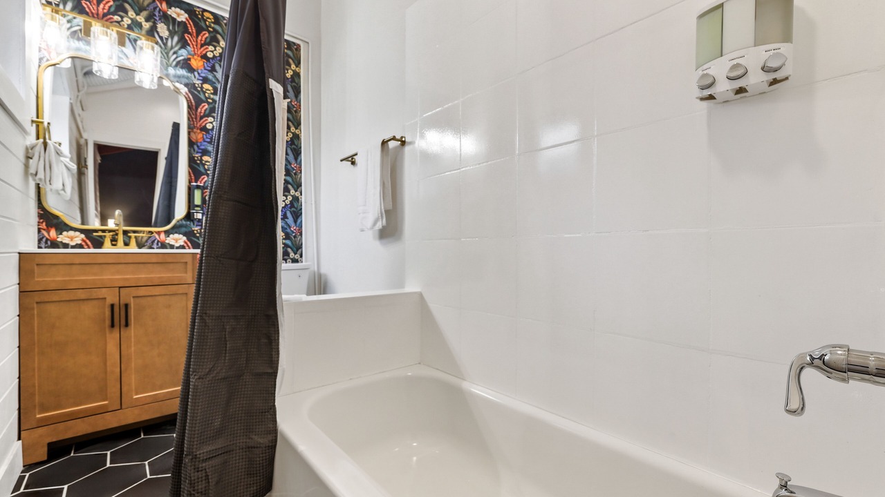 Photo of Bathroom in Sierra Tract