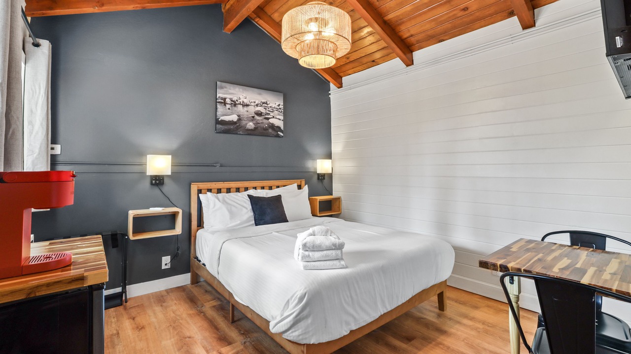 Photo of Bedroom in Sierra Tract