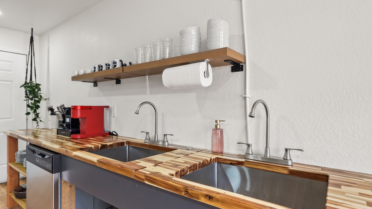 Photo of Kitchen in Sierra Tract