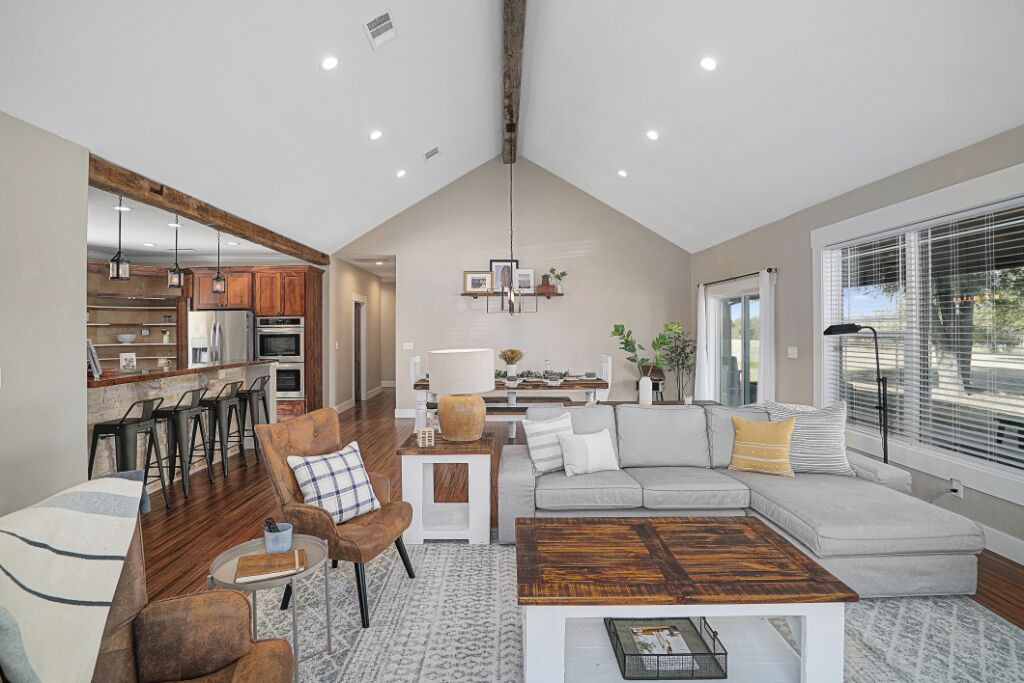 Photo of Livingroom in Waco
