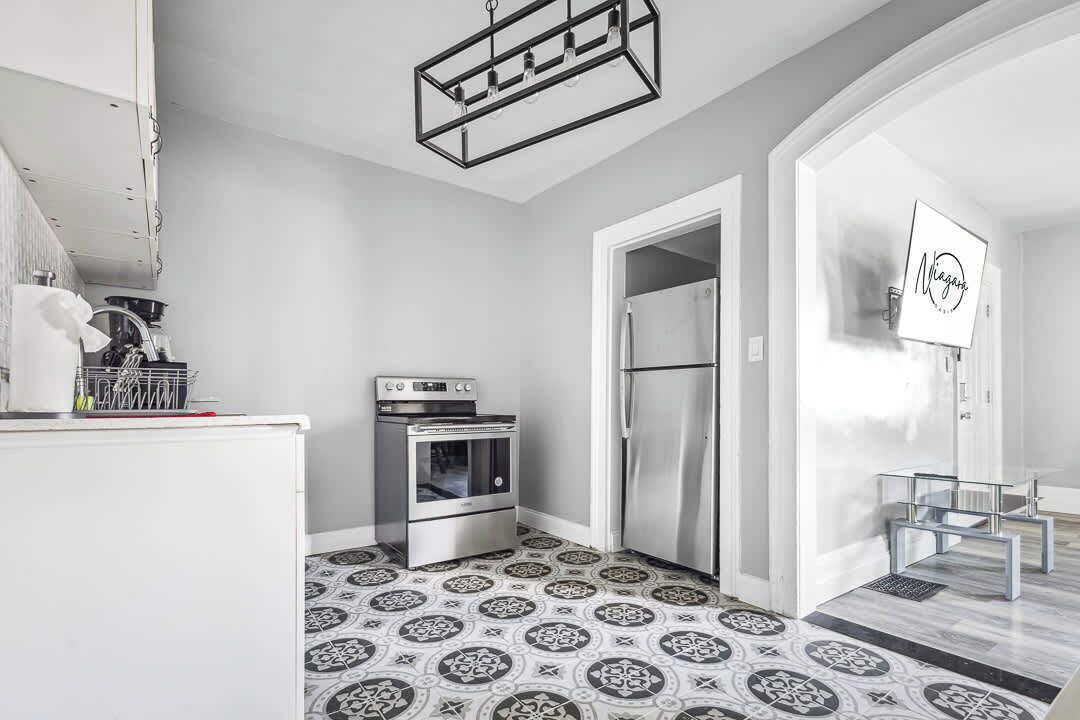 Photo of Kitchen in Downtown Niagara Falls