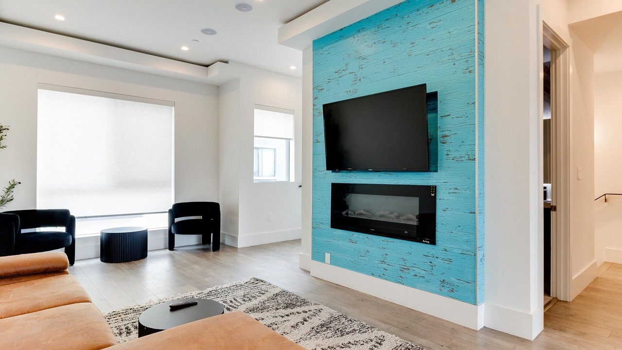 Photo of Livingroom in Mid City