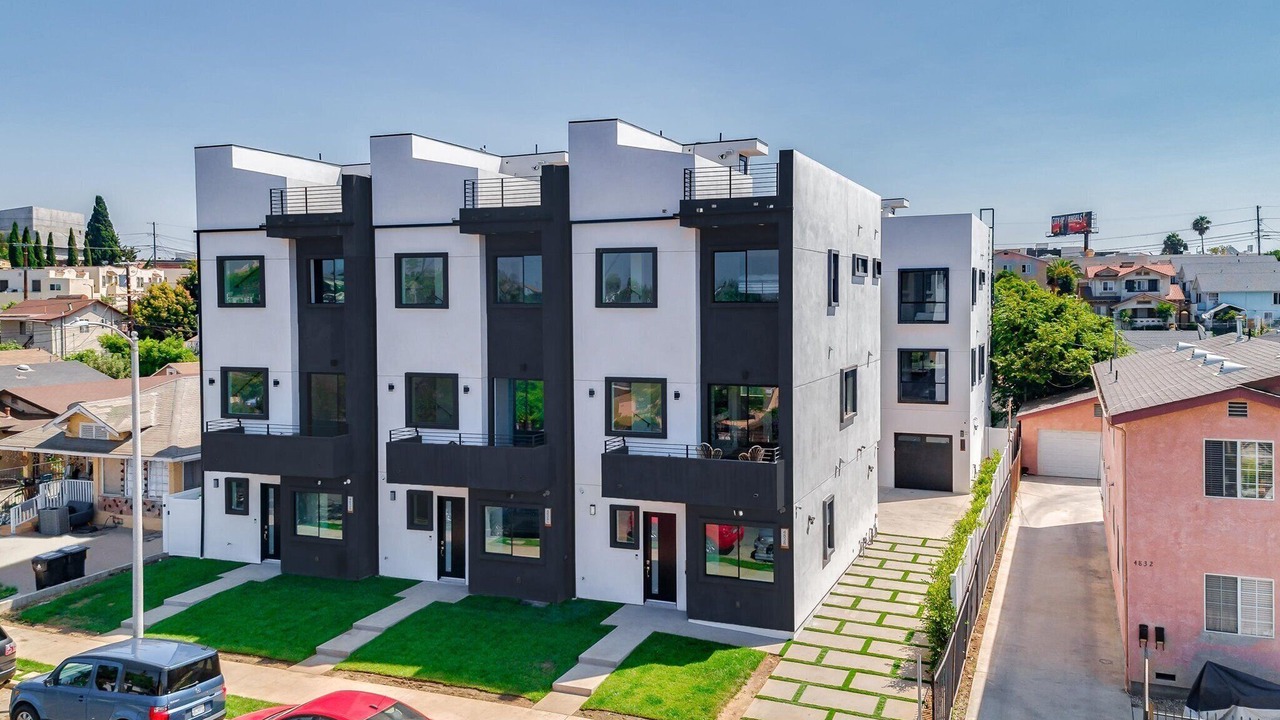 Photo of Outdoor in Mid City
