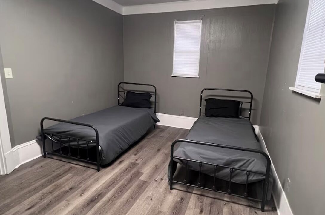 Photo of Bedroom in Alexandria