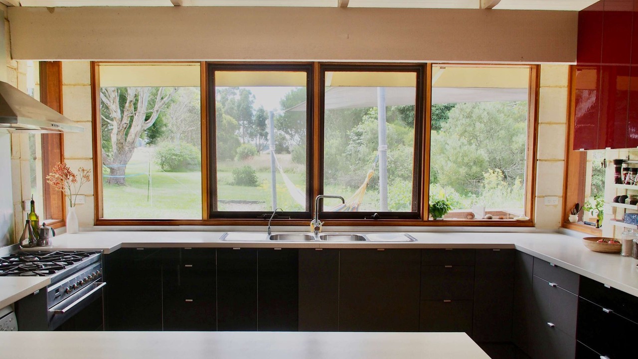 Photo of Kitchen in Waratah Bay