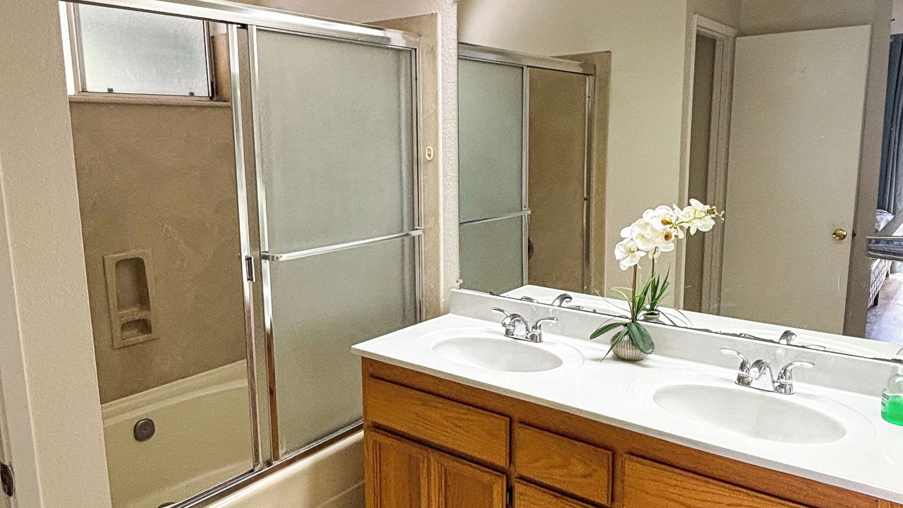 Photo of Bathroom in Fremont