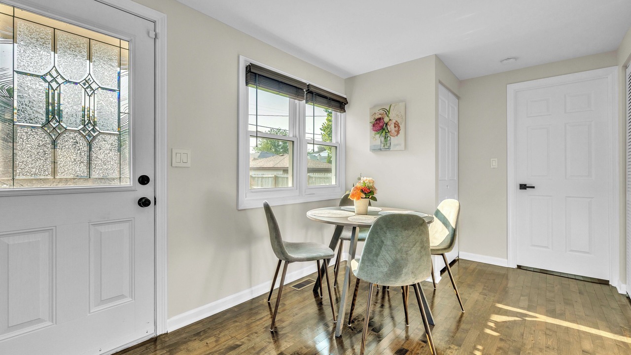 Photo of Others in Oak Lawn