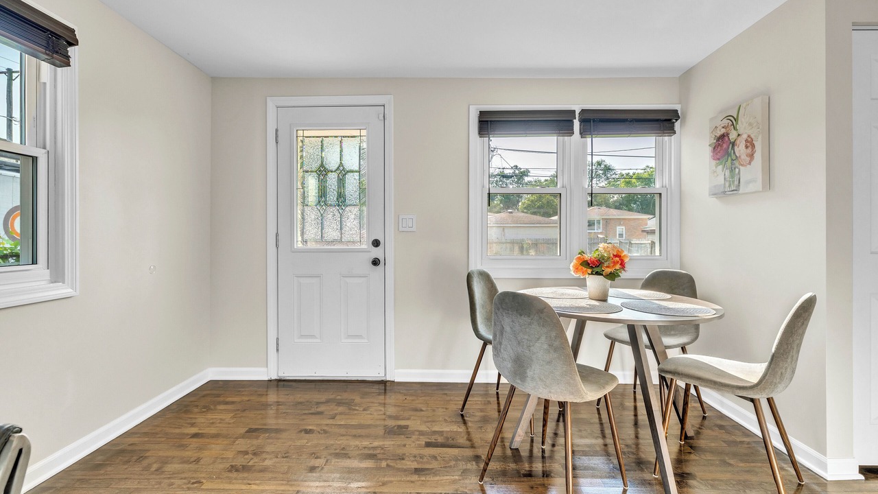 Photo of Others in Oak Lawn