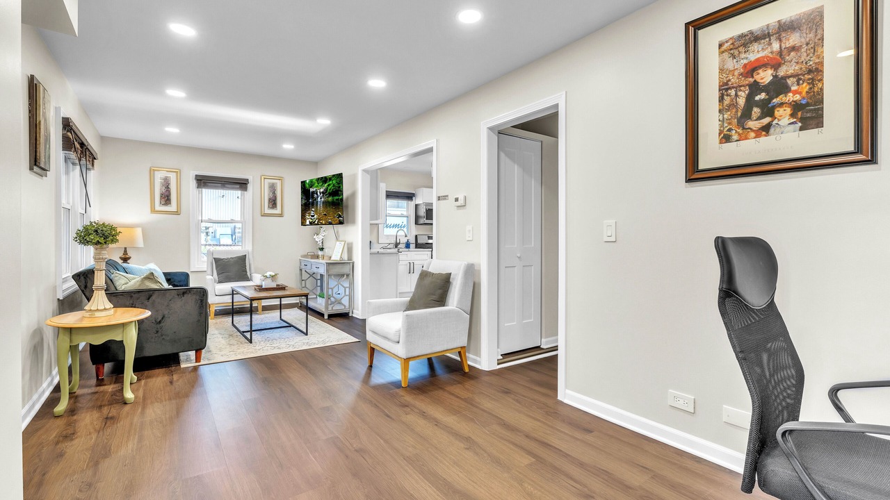 Photo of Livingroom in Oak Lawn