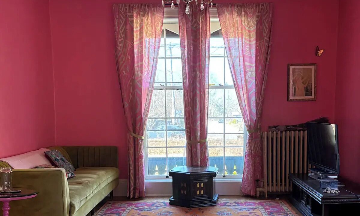 Photo of Livingroom in Norwichtown