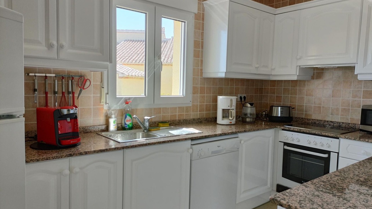 Photo of Kitchen in Rafol de Almunia
