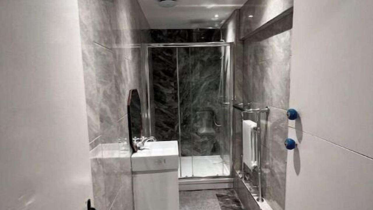 Photo of Bathroom in St. Helen's