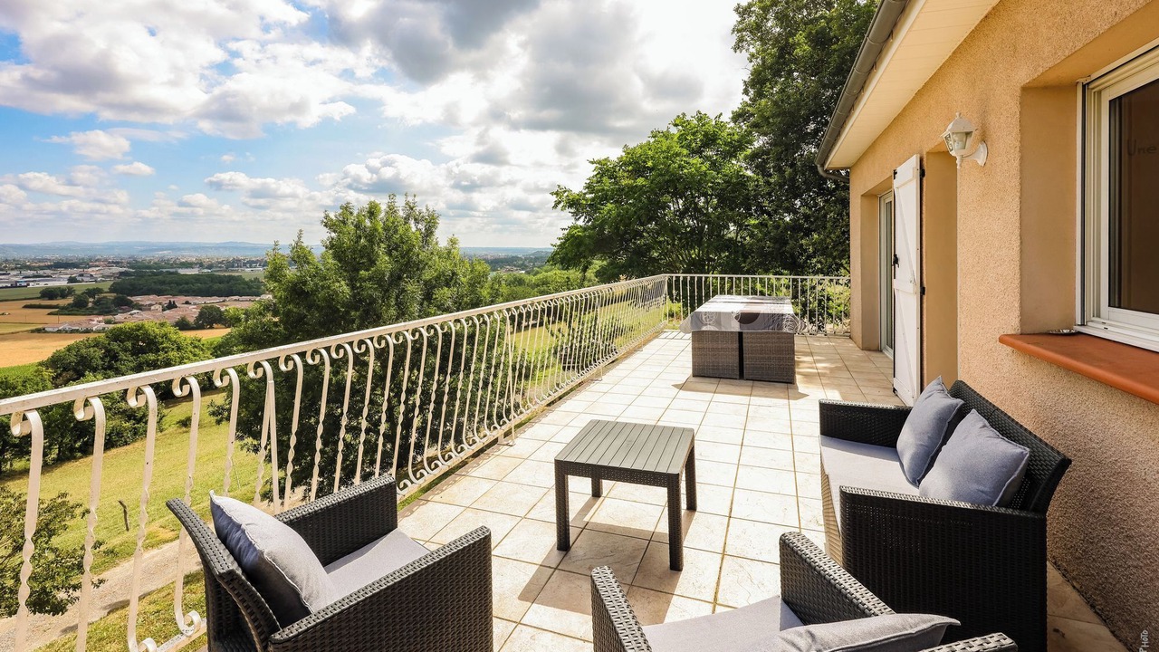Photo of Patio Balcony in Le Sequestre