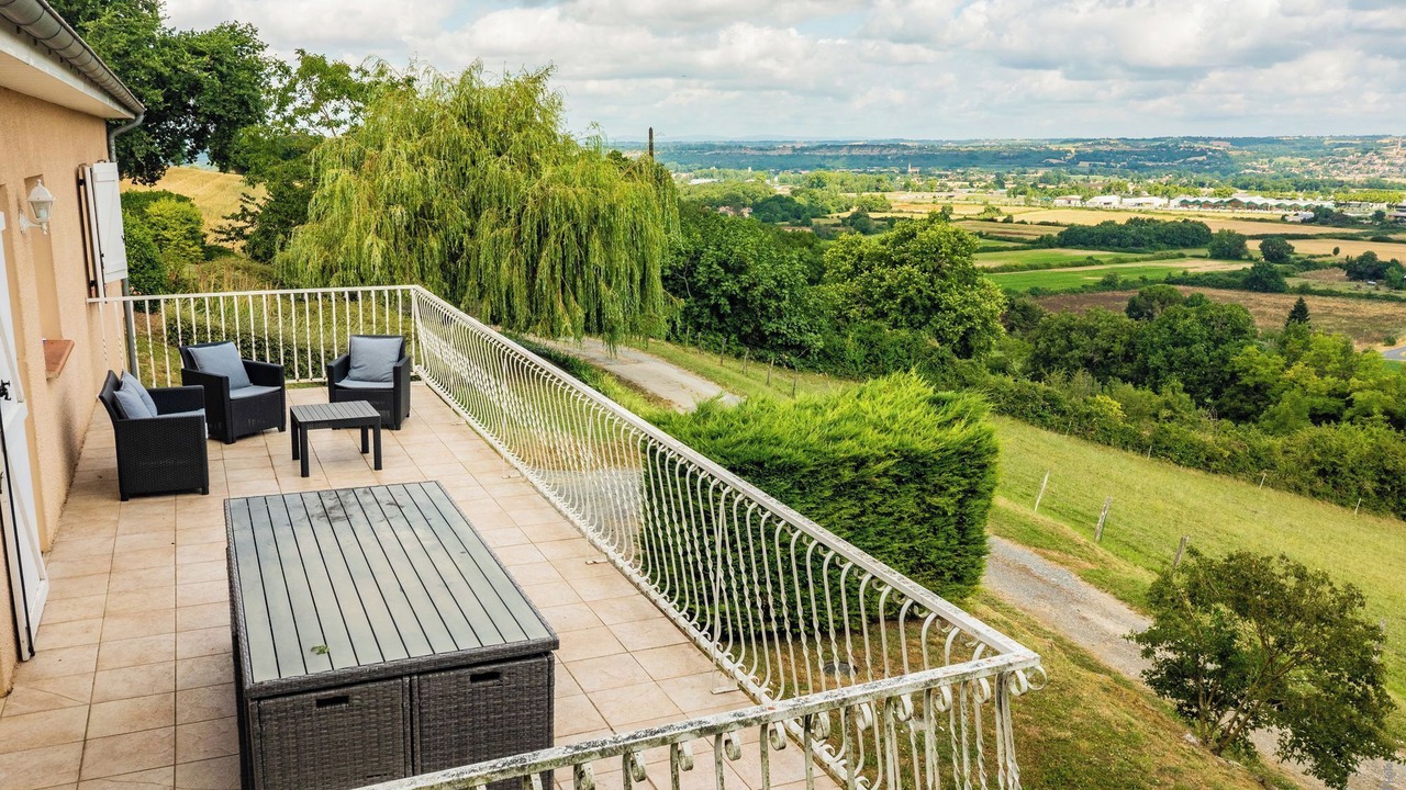 Photo of Patio Balcony in Le Sequestre