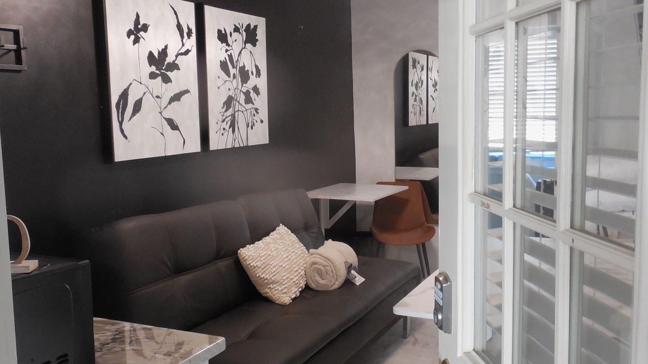 Photo of Livingroom in Star City