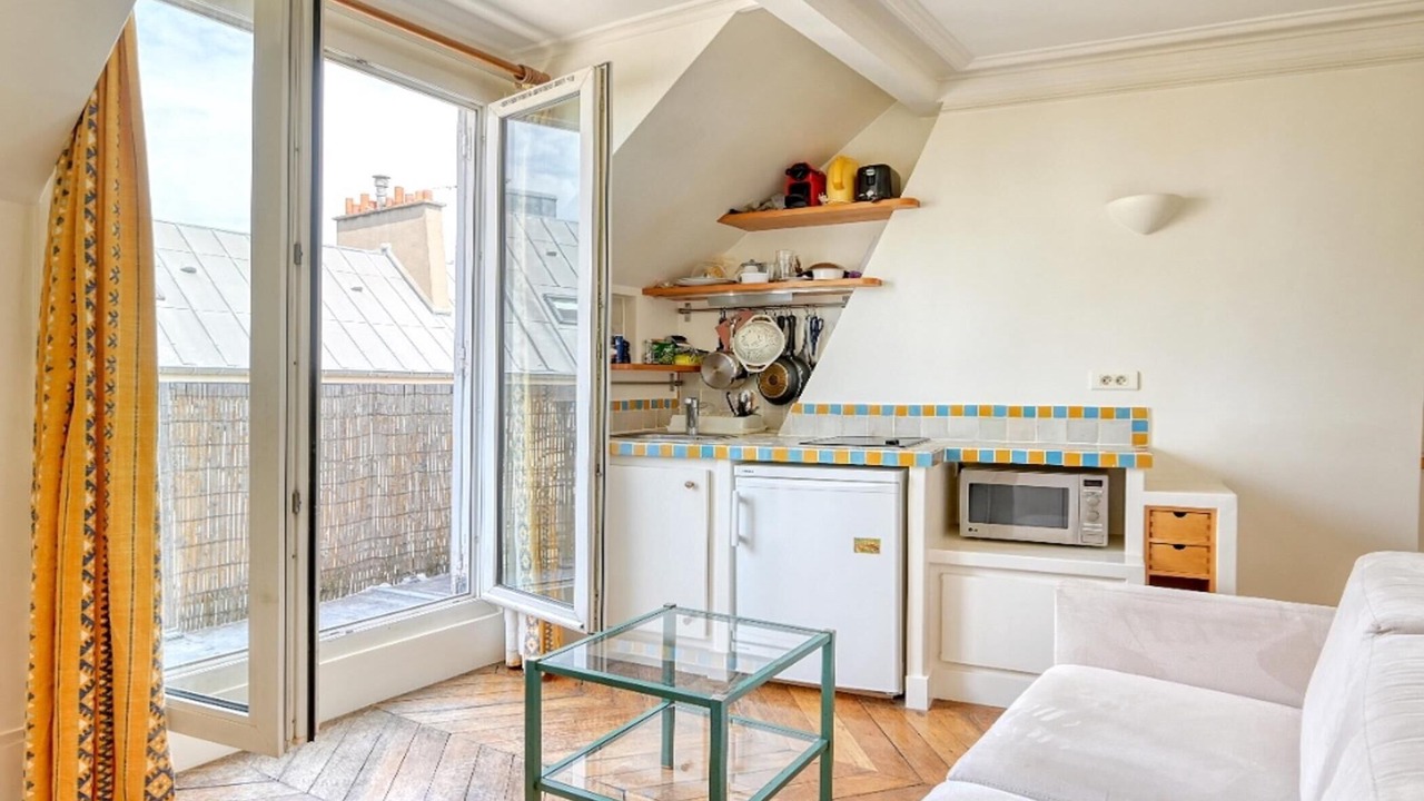 Photo of Others in Saint-Germain-des-Pres