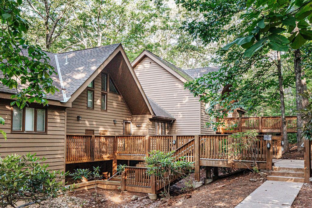 Photo of Outdoor in Wintergreen