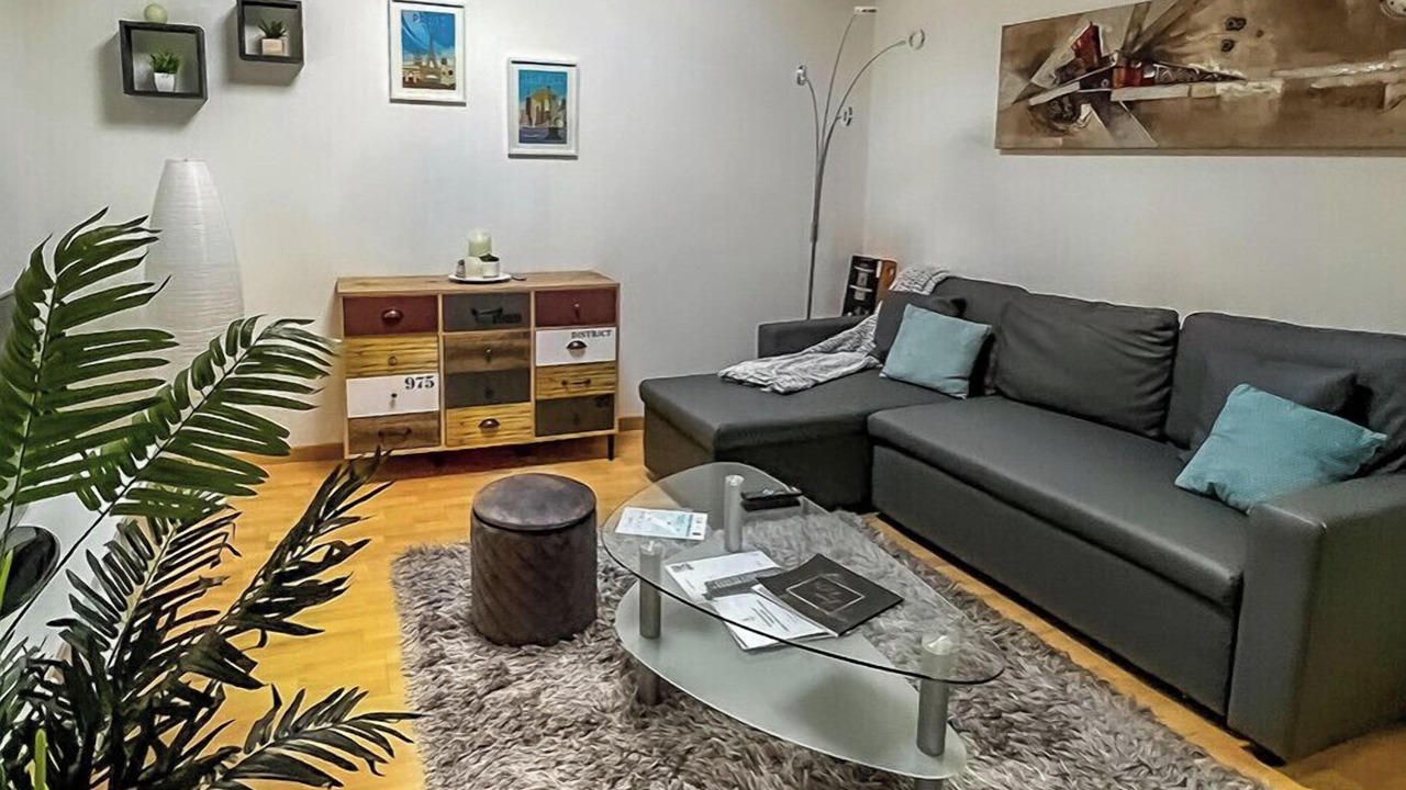 Photo of Livingroom in Sevre