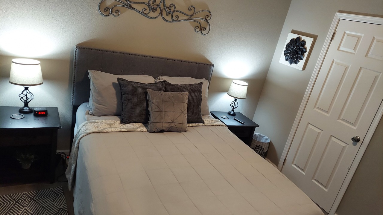 Photo of Bedroom in Edgewood