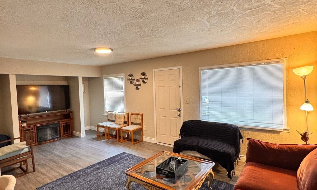 Photo of Livingroom in Windsor