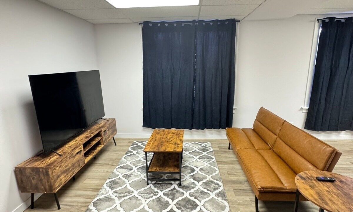 Photo of Livingroom in Walkerville