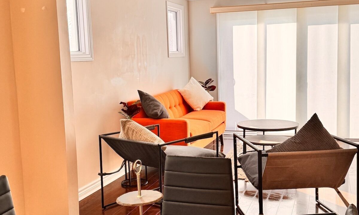 Photo of Livingroom in Walkerville