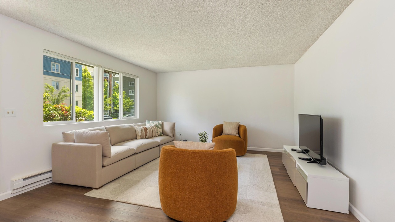 Photo of Livingroom in Picnic Point-North Lynnwood