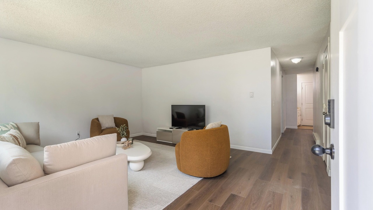 Photo of Livingroom in Picnic Point-North Lynnwood