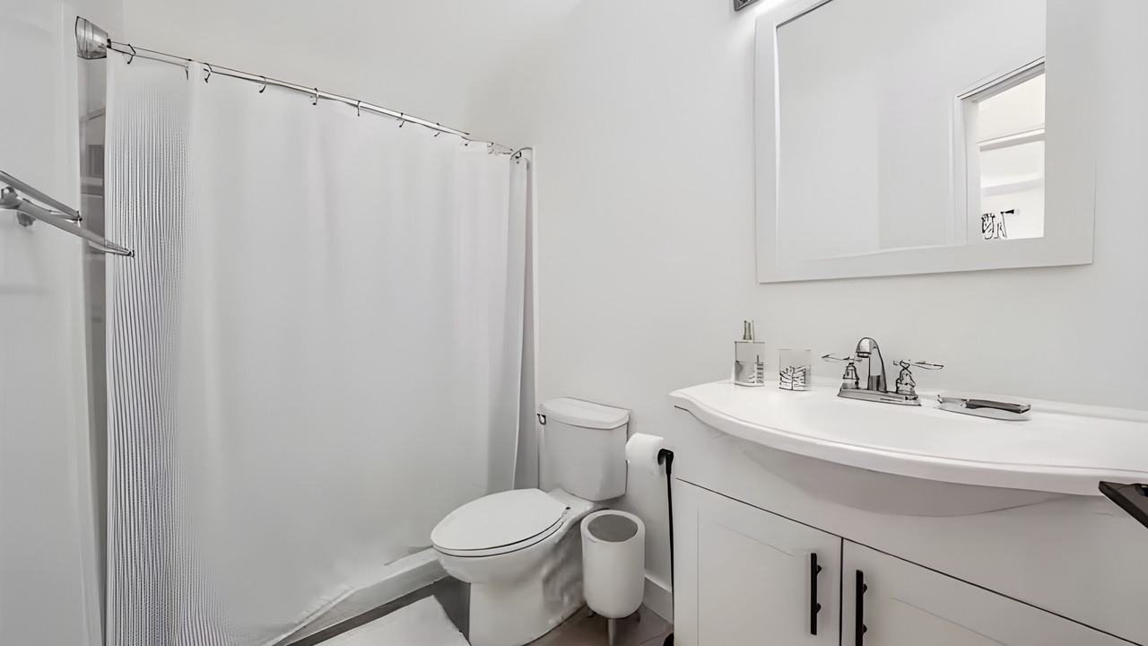 Photo of Bathroom in Lake Dallas