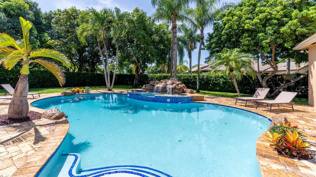 Photo of Outdoor in Cutler Bay