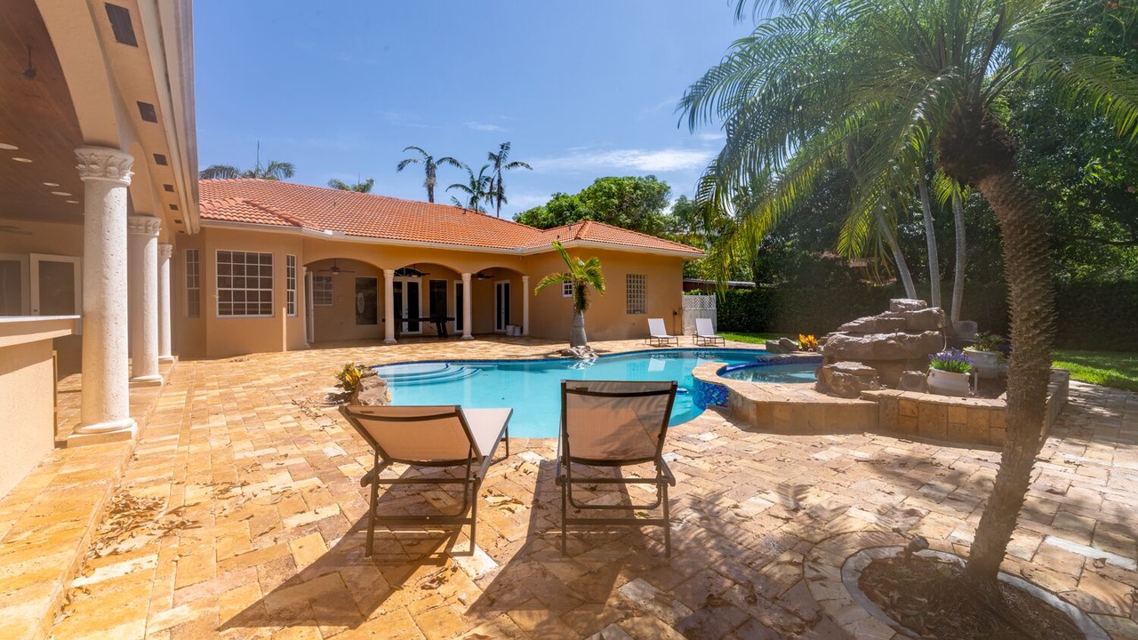 Photo of Outdoor in Cutler Bay