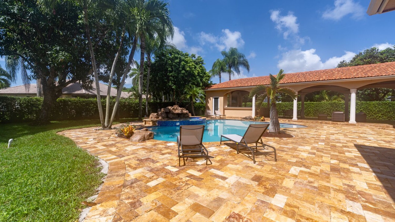Photo of Outdoor in Cutler Bay